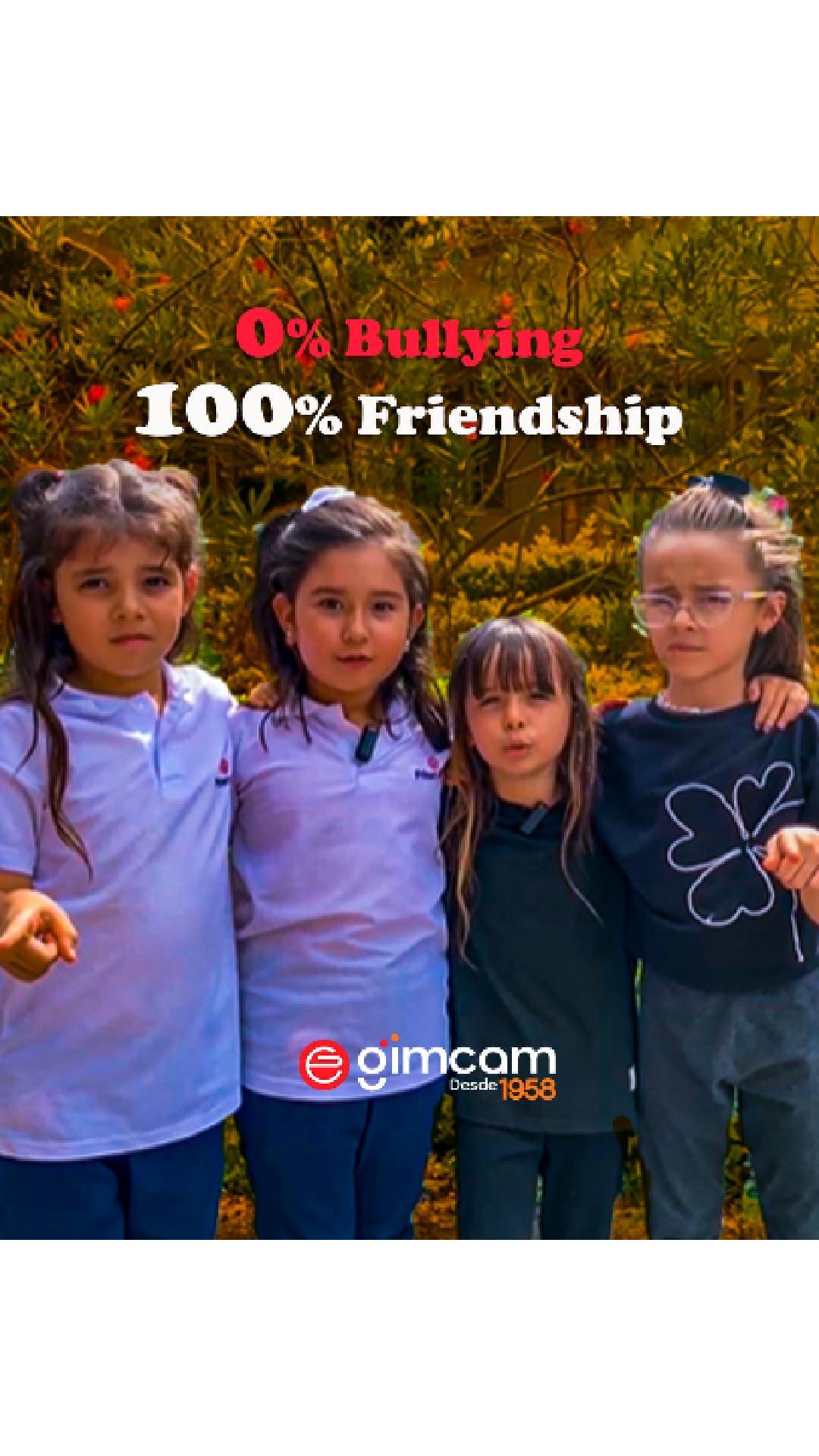 Por el que camina solo en el recreo.
Por el que esconde sus lágrimas.
Por el que tiene miedo de ser él mismo.
En el GimCam nadie está solo. Porque cuando uno sufre, todos actuamos. 
#0bullying #colegio #ibagué