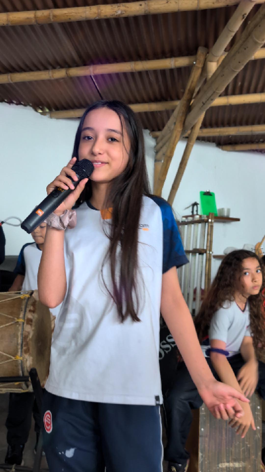 Aquí nos encanta la música, pero sobre todo, nos apasiona ver a nuestros estudiantes brillar. 🎸✨

En el Gimnasio Campestre el arte no es solo una materia; es un espacio donde la disciplina, la creatividad y el trabajo en equipo se convierten en pura energía.

Nuestro ensamble es el reflejo de lo que pasa cuando les entregamos las herramientas, un escenario propio y la confianza para expresar quiénes son. Verlos tocar con tanta entrega, ritmo y pasión nos llena el corazón de orgullo. ¡Qué talento tan increíble tenemos en casa! 🎶🥁⚡
📲 Escríbenos directamente al WhatsApp 3173780954 o ingresa al enlace de nuestra biografía para agendar tu inmersión. ¡Te esperamos! 👇

#GimCam #EnsambleGimCam #TalentoGimCam #EducaciónCampestre #Ibagué #ArteYMúsica #Admisiones2026